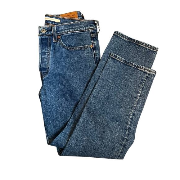 Levi's Premium Wedgie Straight Ankle Length Jeans Size 27 - Picture 1 of 8